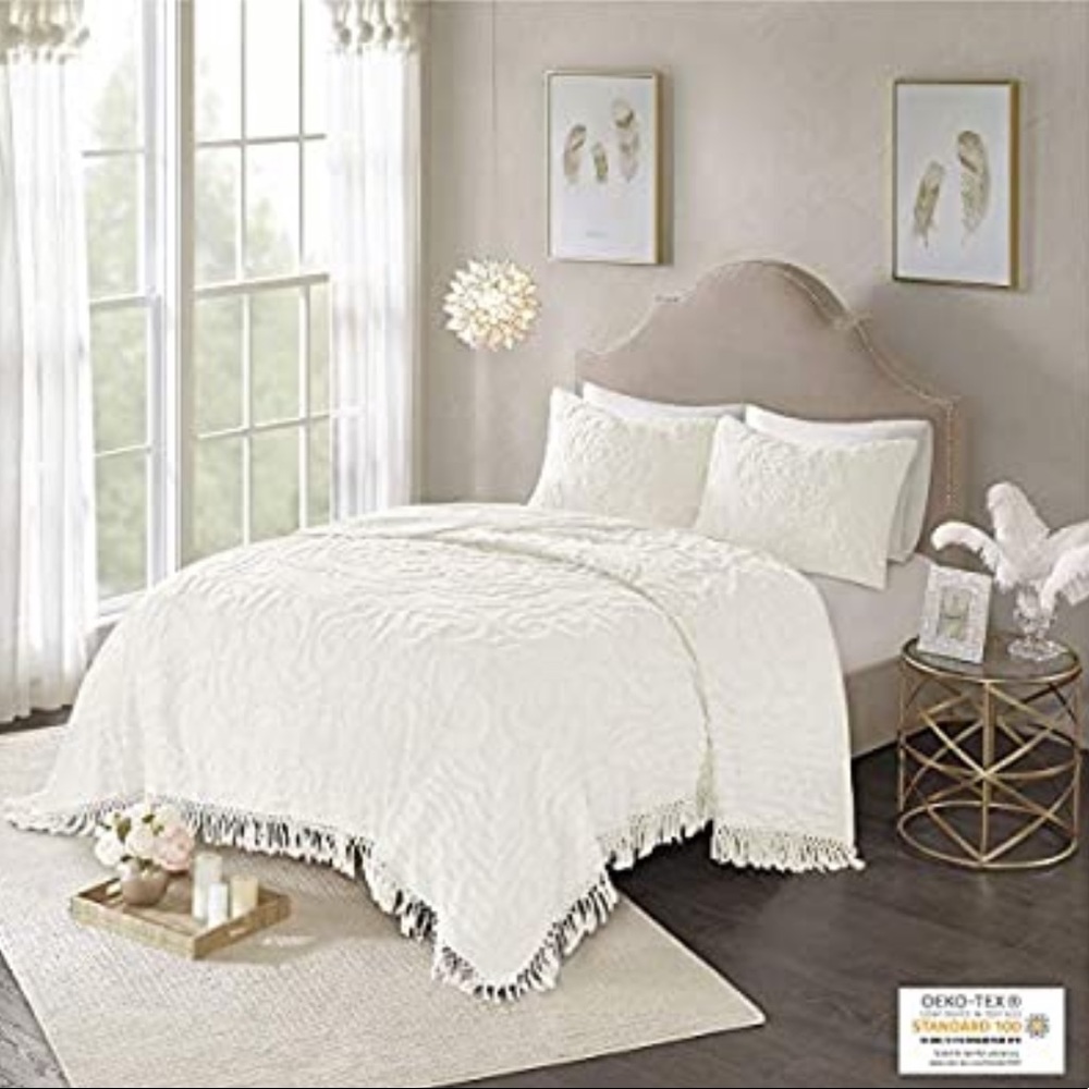 Madison park letitia coverlet